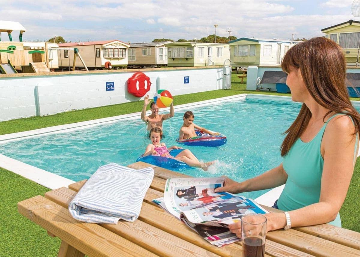 White Tower Holiday Park Llandwrog Buitenkant foto